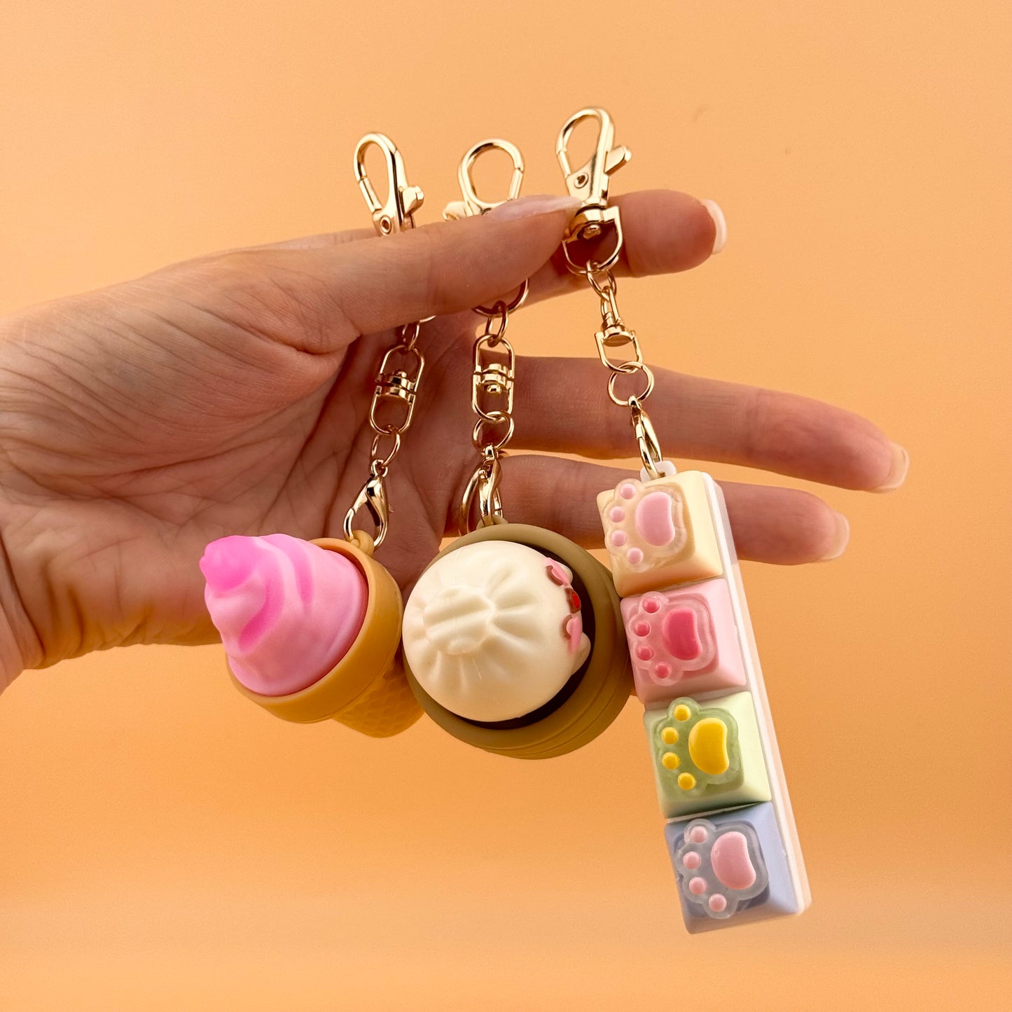 AC TOYZ Paw Pad Keychain Clicker
