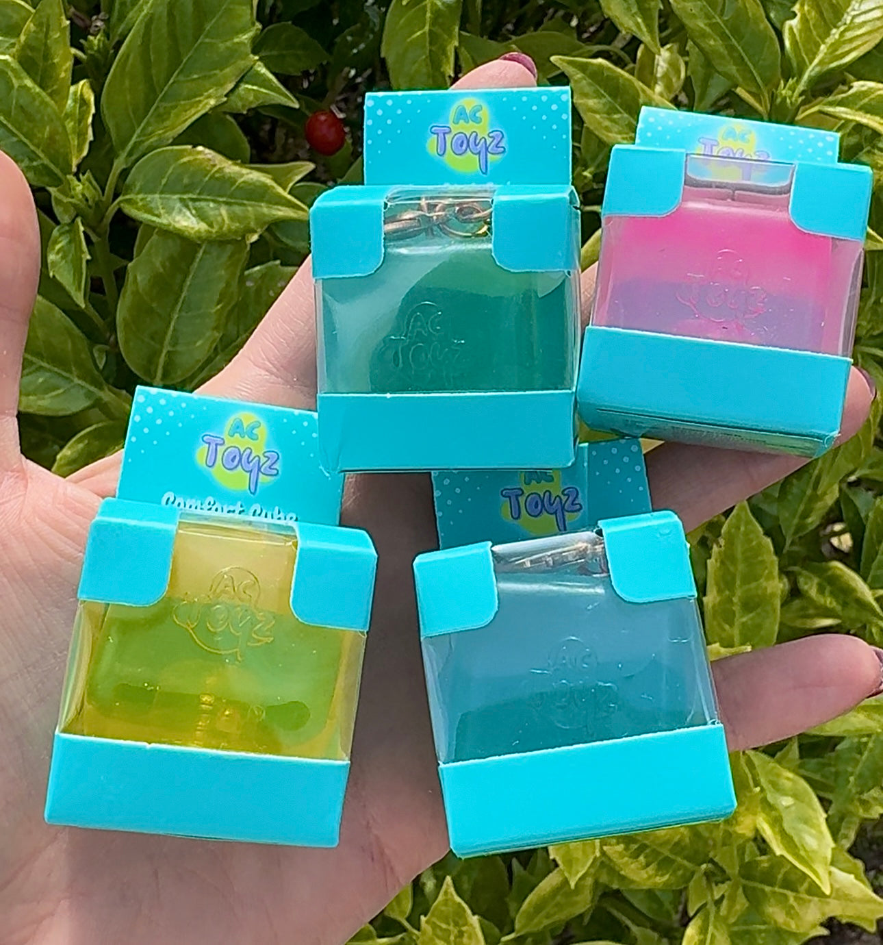 AC TOYZ Comfort Cube